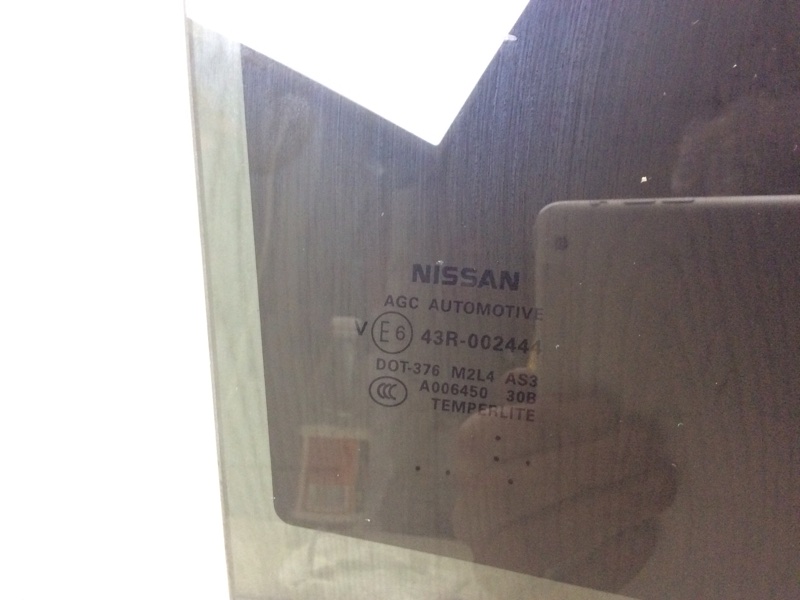 Стекло двери заднее правое PATHFINDER R52 12-21 2015 R52 3.5 VQ35DE