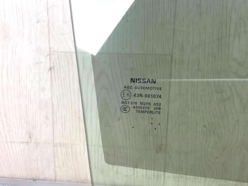 Стекло двери переднее правое PATHFINDER R52 12-21 2015 R52 3.5 VQ35DE