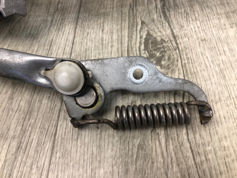 Трапеция стеклоочистителей PRIUS - 30 09-17 2013 ZVW30 1.8 2ZRFXE