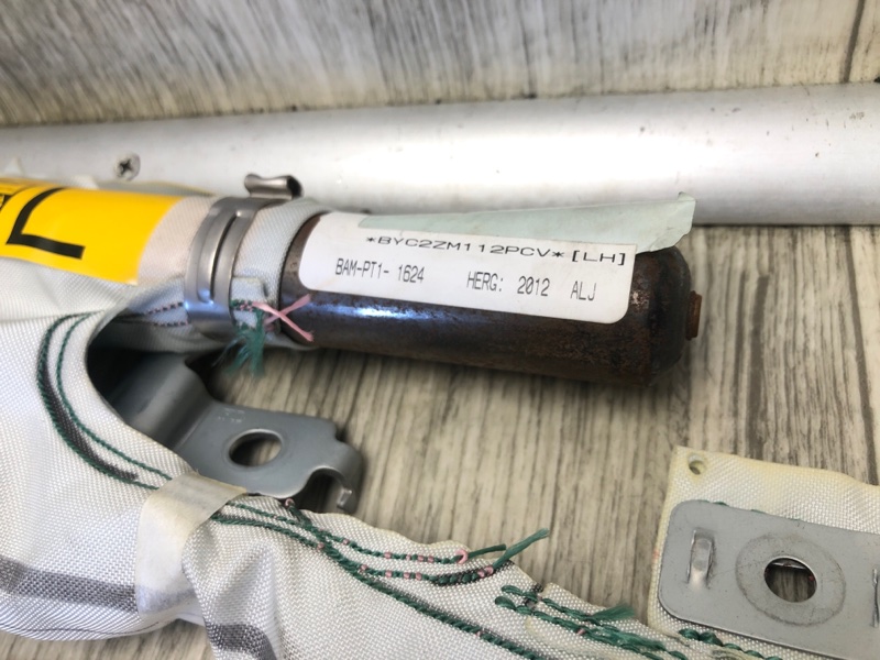 Подушка безопасности (штора) левая PRIUS - 30 09-17 2013 ZVW30 1.8 2ZRFXE