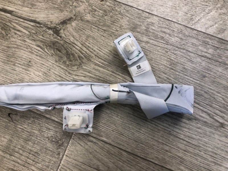 Подушка безопасности (штора) левая PRIUS - 30 09-17 2013 ZVW30 1.8 2ZRFXE