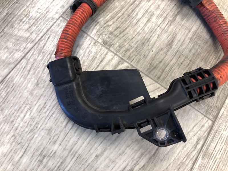 Проводка высоковольтной батареи PRIUS - 30 09-17 2013 ZVW30 1.8 2ZRFXE