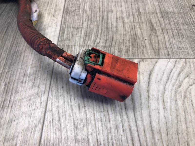 Проводка высоковольтной батареи PRIUS - 30 09-17 2013 ZVW30 1.8 2ZRFXE