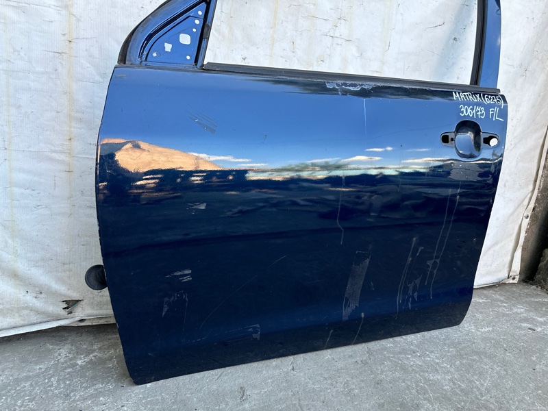 Дверь передняя левая TOYOTA MATRIX 02-08 ZZE132 1.8L 1ZZ-FE Дверь передняя левая TOYOTA MATRIX 02-08 ZZE132 1.8L 1ZZ-FE