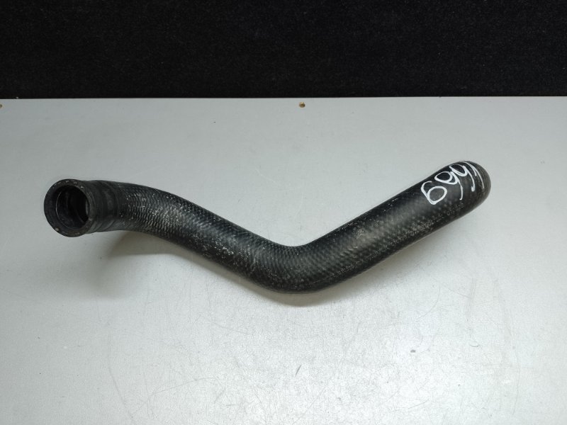 Патрубок системы охлаждения RX300 98-03 2001 3.0 1MZFE