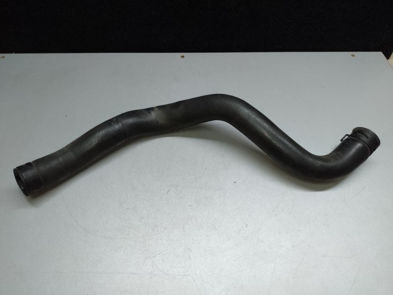 Патрубок системы охлаждения OUTLANDER 03-07 2003 2.4 4G69