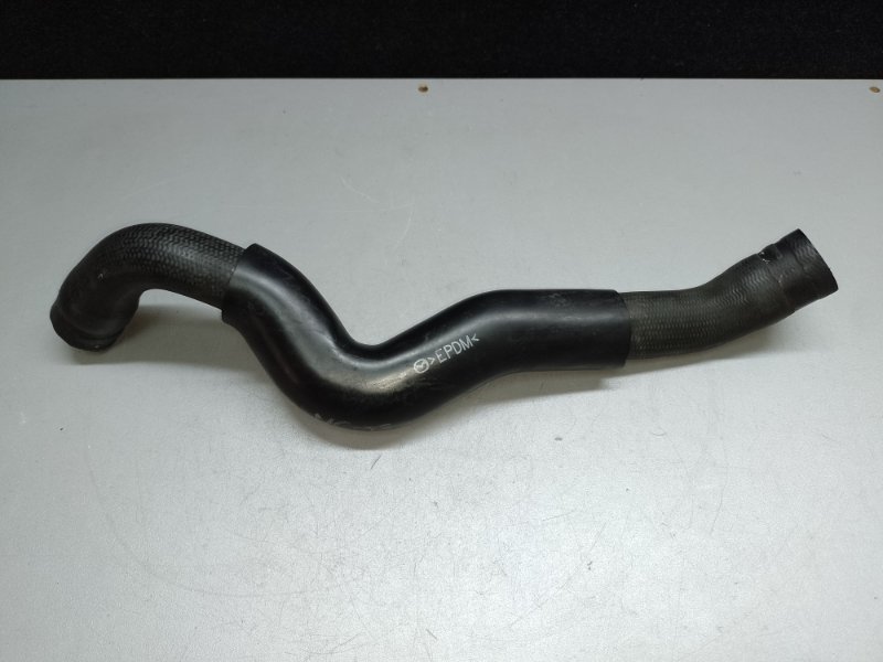 Запчасть патрубок системы охлаждения MAZDA 3 BL 09-13 2009 2.5 L (L5-VE) LF8B-15-18X Б/У Патрубок системы охлаждения MAZDA 3 BL 09-13 2009 2.5 L (L5-VE) LF8B-15-18X Б/У