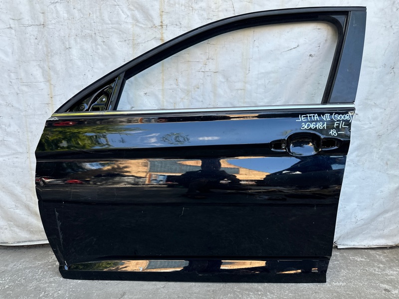 Дверь передняя левая VOLKSWAGEN JETTA USA 18- 2020 DJXA 1.4 17A 831 055 D Б/У