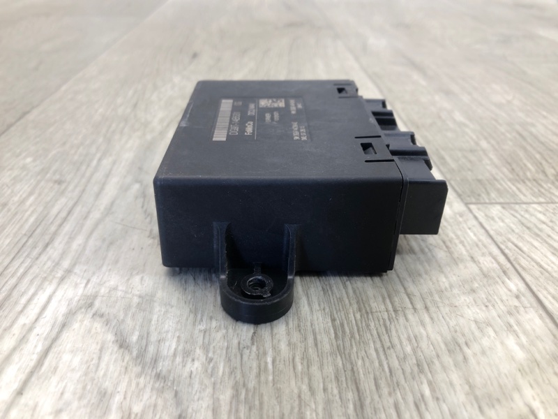 Блок управления дверей передний левый LINCOLN MKZ 13-20 3.7 C37PDED