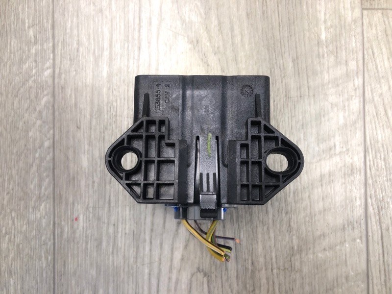 Блок управления топливным насосом MKZ 13-20 2016 3.7 C37PDED Блок управления топливным насосом MKZ 13-20 2016 3.7 C37PDED