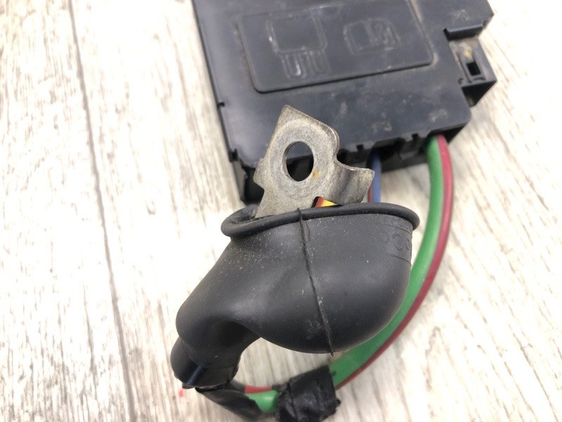 Блок предохранителей моторный отсек MKZ 13-20 2016 3.7 C37PDED Блок предохранителей моторный отсек MKZ 13-20 2016 3.7 C37PDED