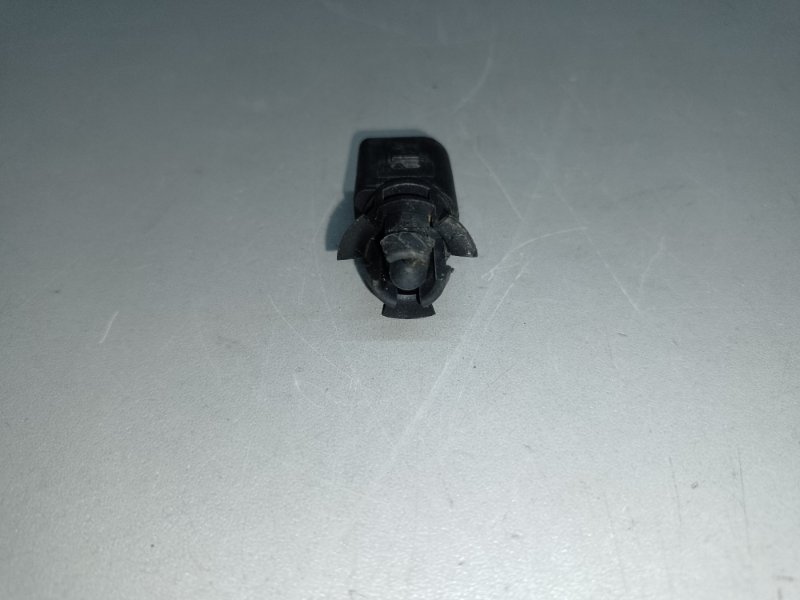 Датчик температуры наружного воздуха TOUAREG 02-10 2007 BHK 3.6