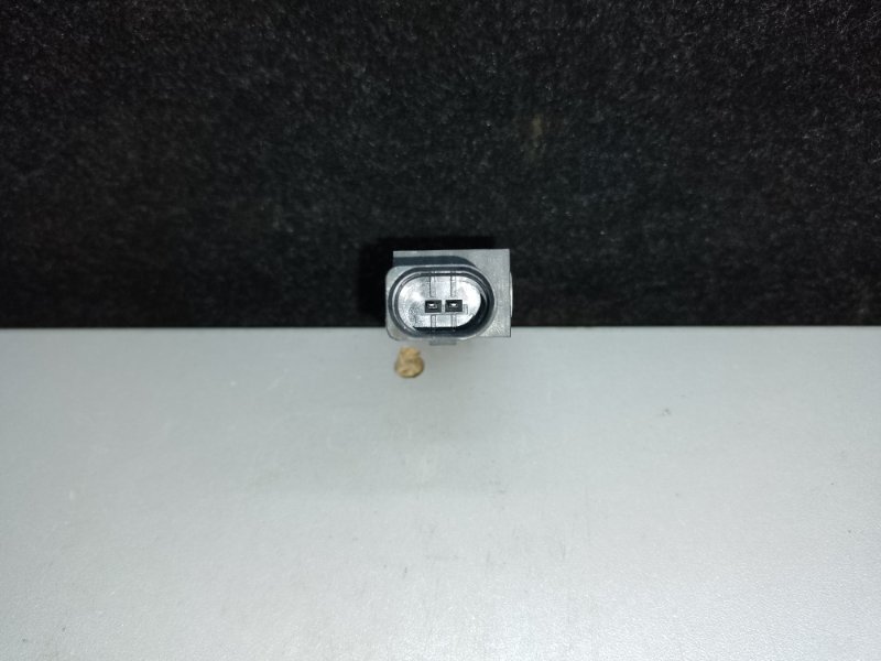 Датчик удара VOLKSWAGEN TOUAREG 02-10 BHK 3.6