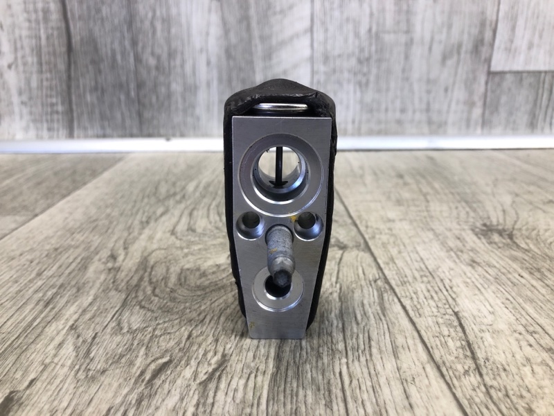 Клапан кондиционера LINCOLN MKZ 13-20 2016 3.7 C37PDED DG9Z-19849-B Б/У