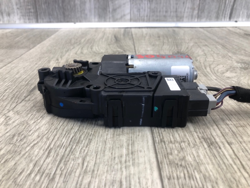 Моторчик люка MKZ 13-20 2016 3.7 C37PDED