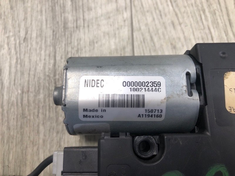 Моторчик люка MKZ 13-20 2016 3.7 C37PDED