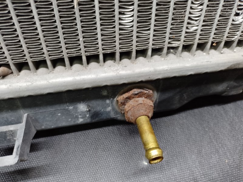 Радиатор основной M35/M45 04-10 2008 3.5 VQ35HR