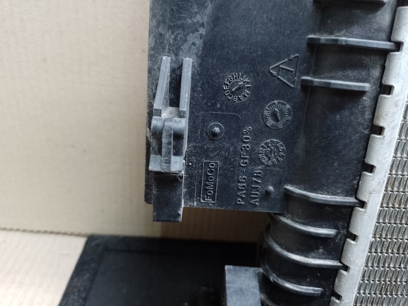 Радиатор основной TRANSIT CONNECT 13-24 2019 2.0 C20HDEX Радиатор основной TRANSIT CONNECT 13-24 2019 2.0 C20HDEX