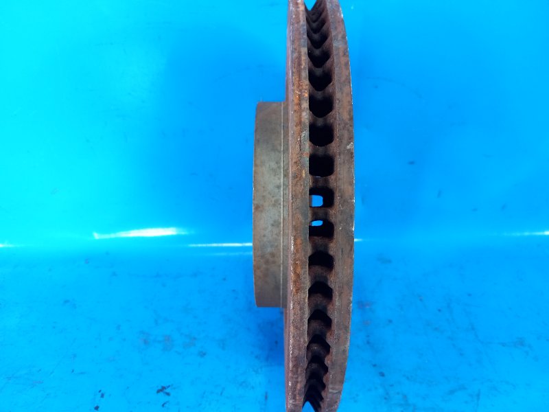 Тормозной диск передний правый CAMRY 40 06-11 2010 2.5 2ARFE Тормозной диск передний правый CAMRY 40 06-11 2010 2.5 2ARFE