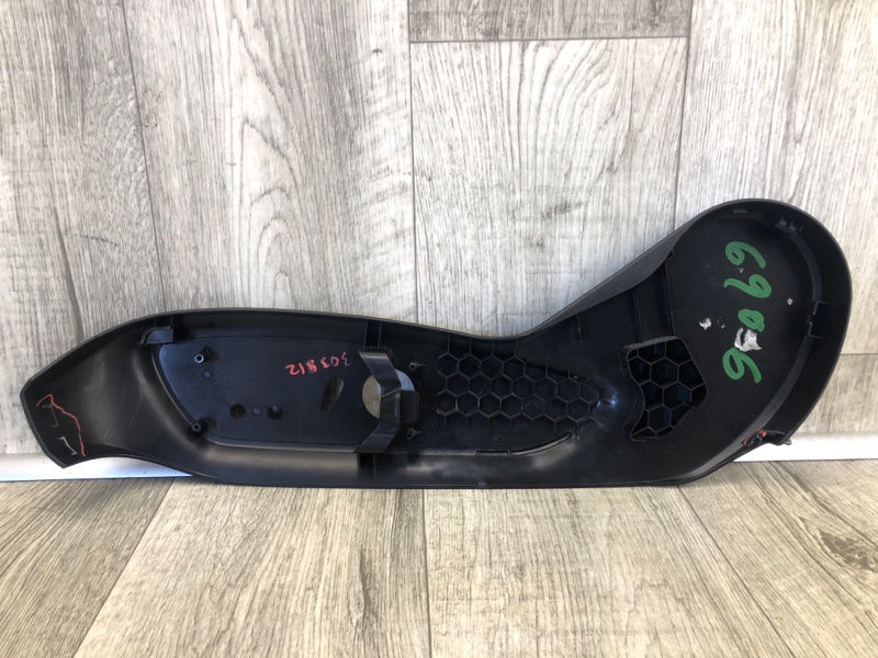 Накладка сиденья передняя правая MKZ 13-20 2016 3.7 C37PDED Накладка сиденья передняя правая MKZ 13-20 2016 3.7 C37PDED