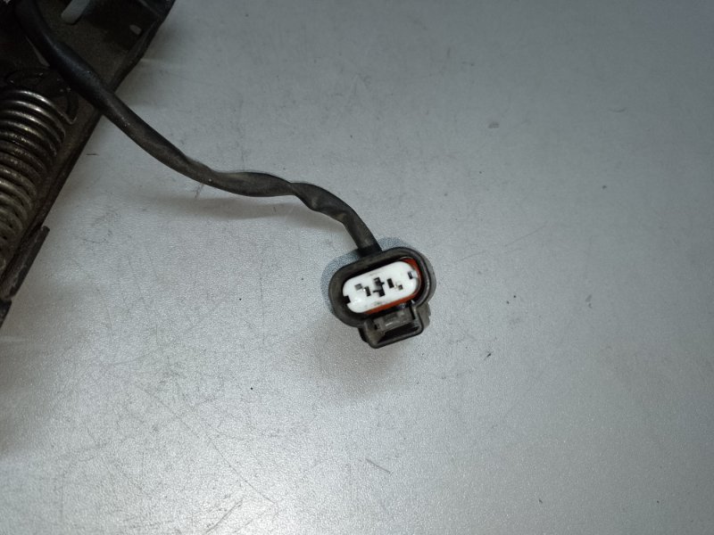 Замок капота MITSUBISHI OUTLANDER XL 05-13 3.0 6B31