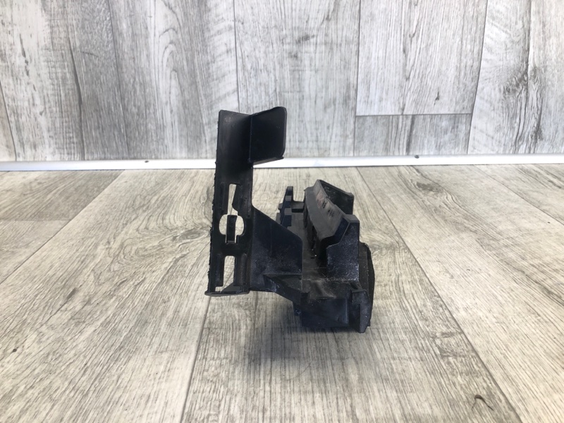 Направляющая стекла двери передняя левая MKZ 13-20 2016 3.7 C37PDED