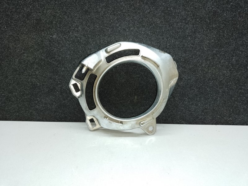 Накладка противотуманной фары правая LEXUS ES300 ES330 01-06 2005 3.3 3MZFE 52721-33010 Б/У