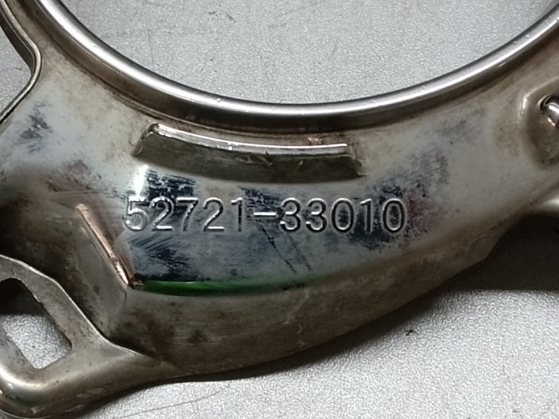 Накладка противотуманной фары правая LEXUS ES300 ES330 01-06 3.3 3MZFE