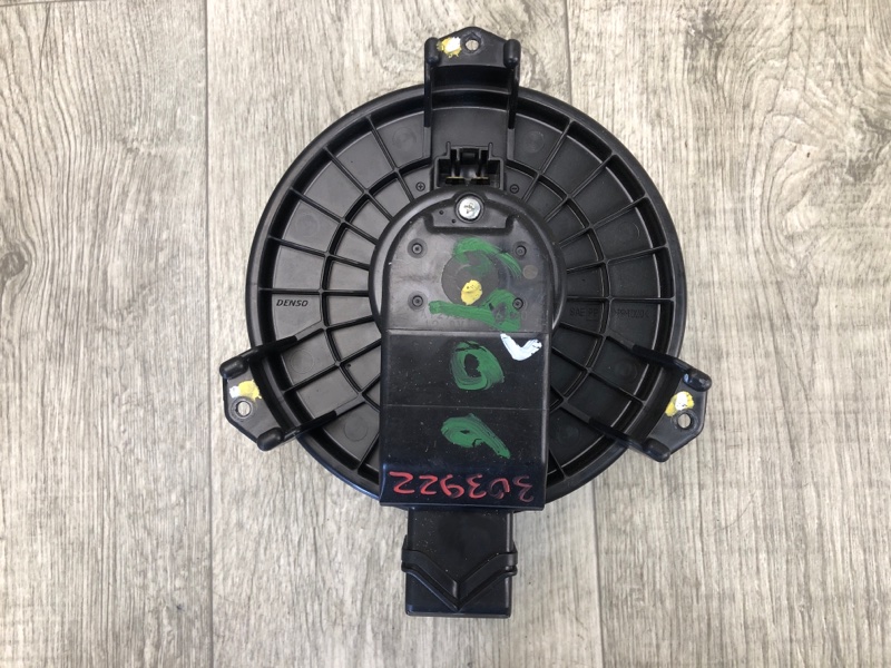 Моторчик печки MKZ 13-20 2016 3.7 C37PDED Моторчик печки MKZ 13-20 2016 3.7 C37PDED