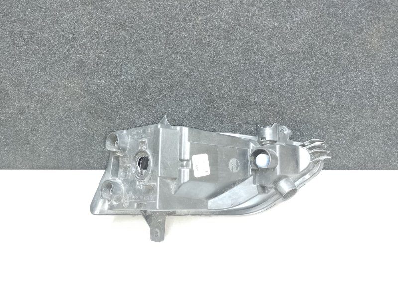 Противотуманная фара левая JETTA USA 18- 2020 DJXA 1.4