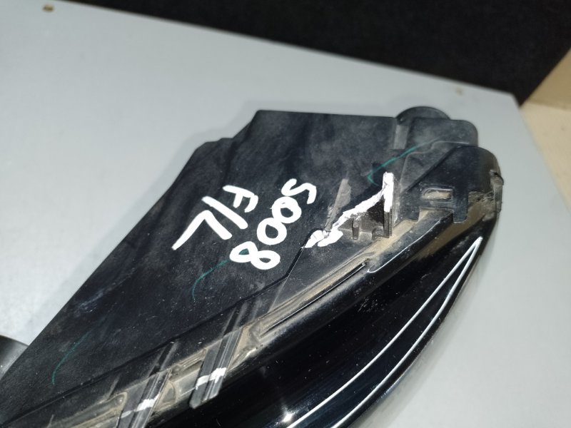 Противотуманная фара левая VOLKSWAGEN JETTA USA 18- DJXA 1.4