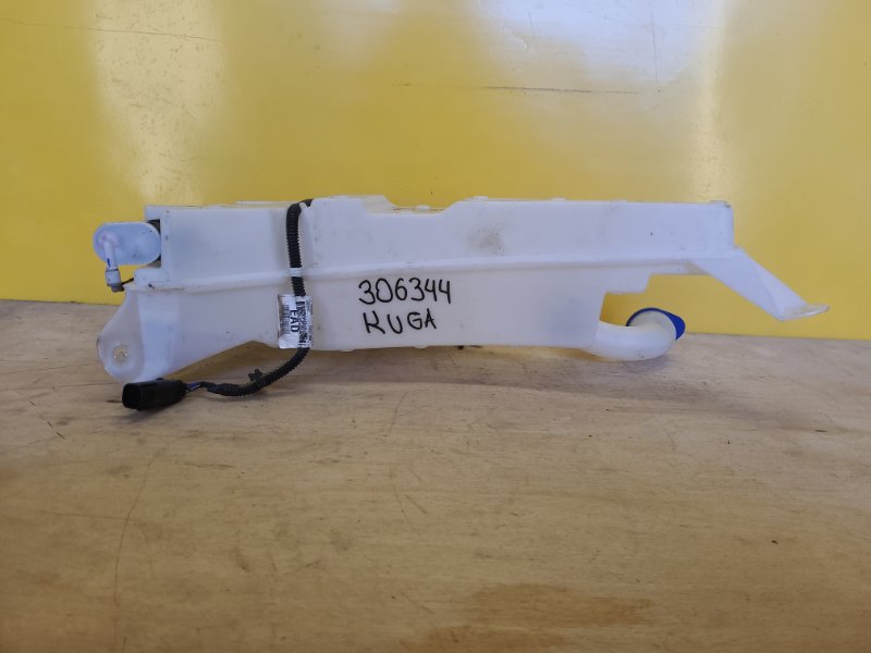 Бачок омывателя KUGA  20-24