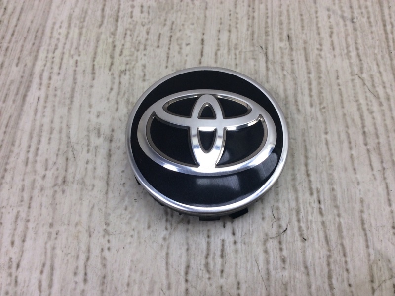Заглушка колесного диска TOYOTA CAMRY 70 17- 2020 GSV70 2.5 A25AFKS 4260308010 Б/У