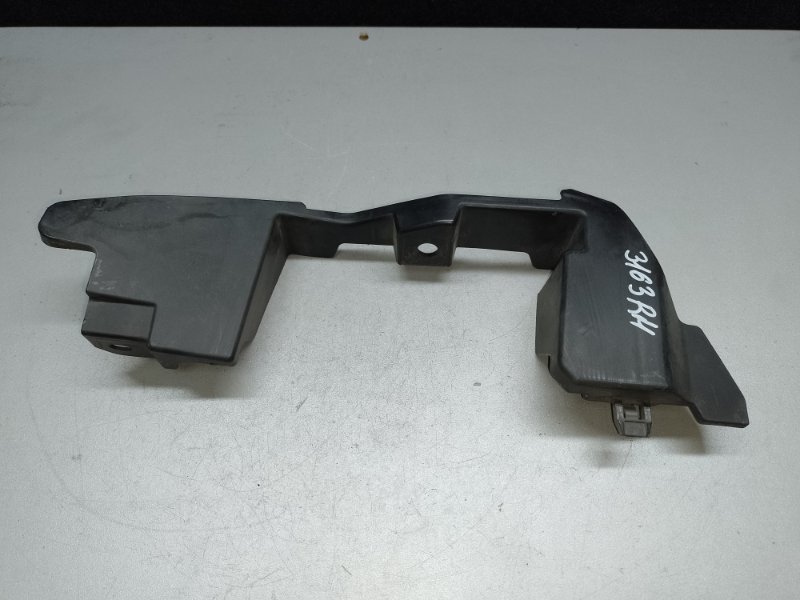 Запчасть дефлектор радиатора правый MAZDA 6 GH 07-12 2008 2.5 L (L5-VE) GS3L-56-251A Б/У Дефлектор радиатора правый MAZDA 6 GH 07-12 2008 2.5 L (L5-VE) GS3L-56-251A Б/У