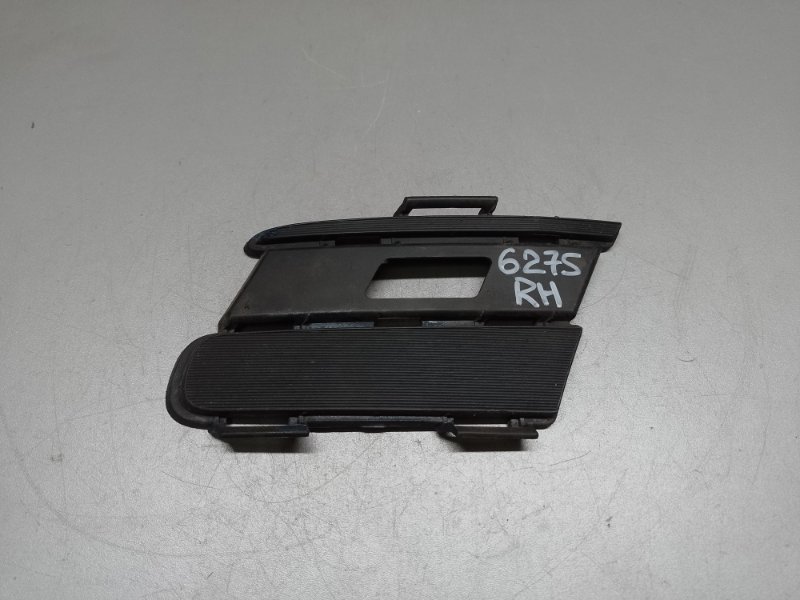 Накладка бампера передняя правая TOYOTA MATRIX 02-08 2002 ZZE132 1.8L 1ZZ-FE 52127-09010 Б/У