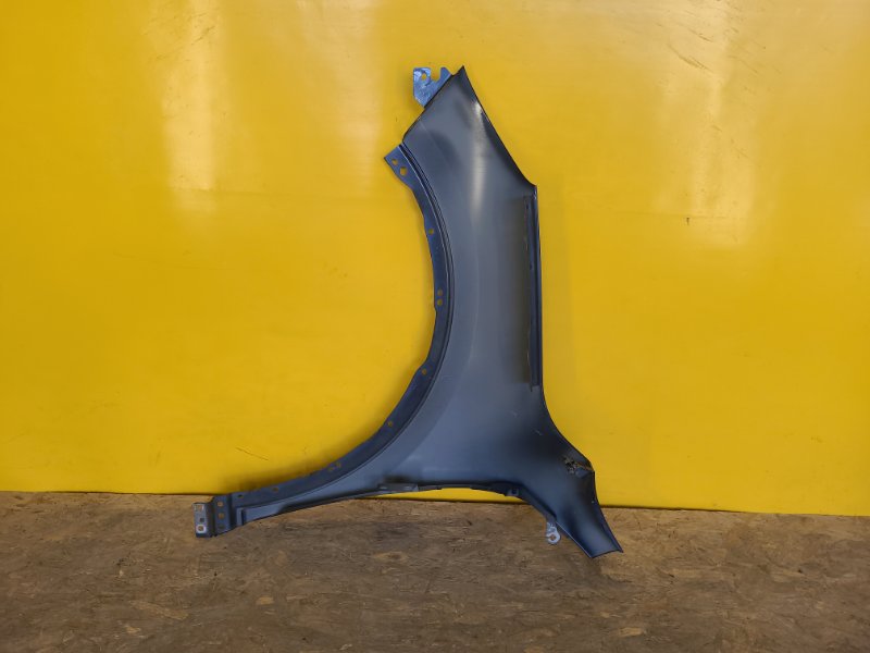 Крыло переднее правое KUGA  20-24
