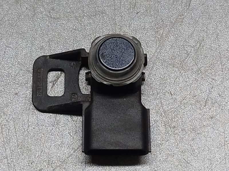 Запчасть датчик парктроника задний левый ACURA MDX (YD3) 13-21 2018 3.5 J35Y5 39680-TLA-Y01YL Б/У Датчик парктроника задний левый ACURA MDX (YD3) 13-21 2018 3.5 J35Y5 39680-TLA-Y01YL Б/У