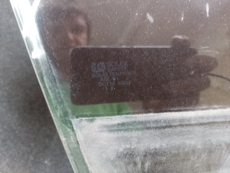 Стекло двери переднее правое MATRIX 02-08 2002 ZZE132 1.8L 1ZZ-FE Стекло двери переднее правое MATRIX 02-08 2002 ZZE132 1.8L 1ZZ-FE