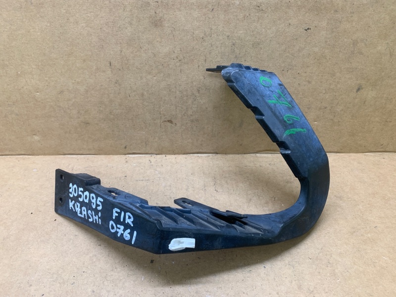 Кронштейн переднего бампера передний правый SUZUKI KIZASHI 09-14 2011 J24B 71731-57L00 Б/У