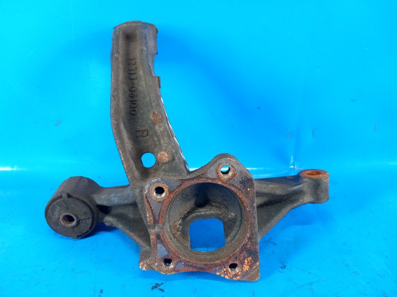 Цапфа задняя правая TOYOTA CAMRY 40 06-11 2007 3.5 2GR-FE 42313-06100 Б/У