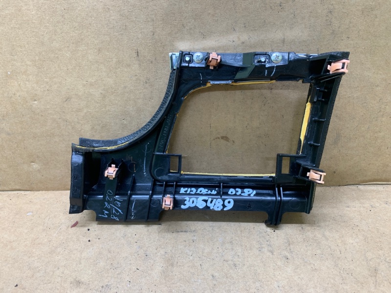 Накладка торпедо левая KIZASHI 09-14 2011 J24B