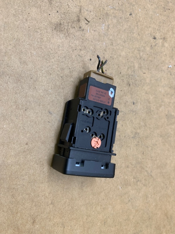 Кнопка курсовой устойчивости SUZUKI KIZASHI 09-14 J24B