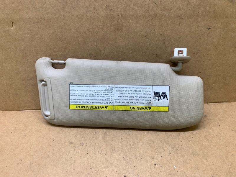 Козырек солнцезащитный левый SUZUKI KIZASHI 09-14 J24B