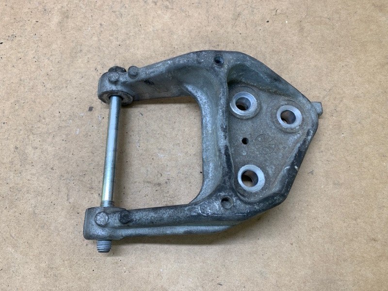 Кронштейн опоры двигателя левый KIZASHI 09-14 2011 J24B