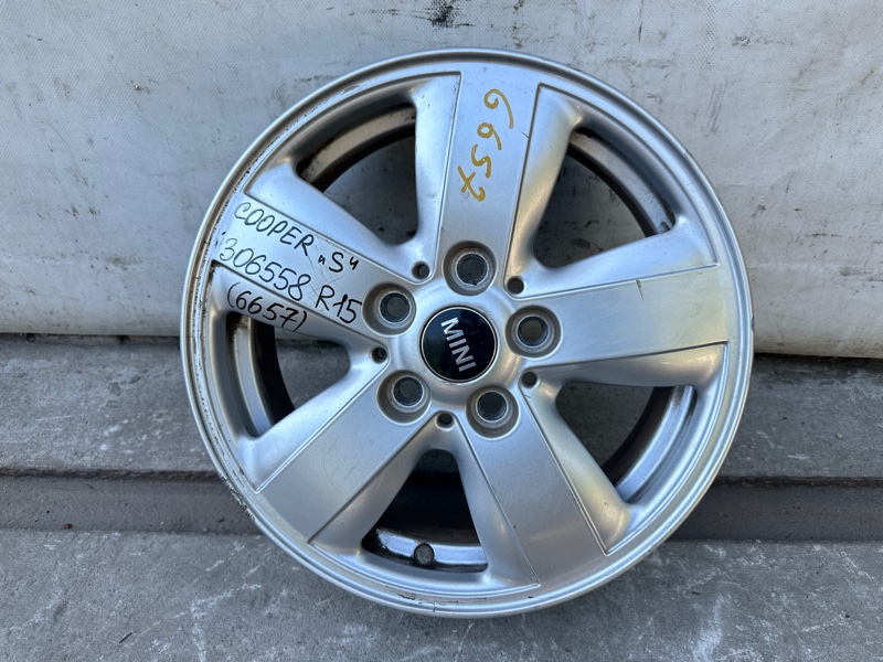 Диск R15 MINI COOPER (F56) 14-18 2014 F56 B38M 1.5T 36 11 6 855 101 Б/У