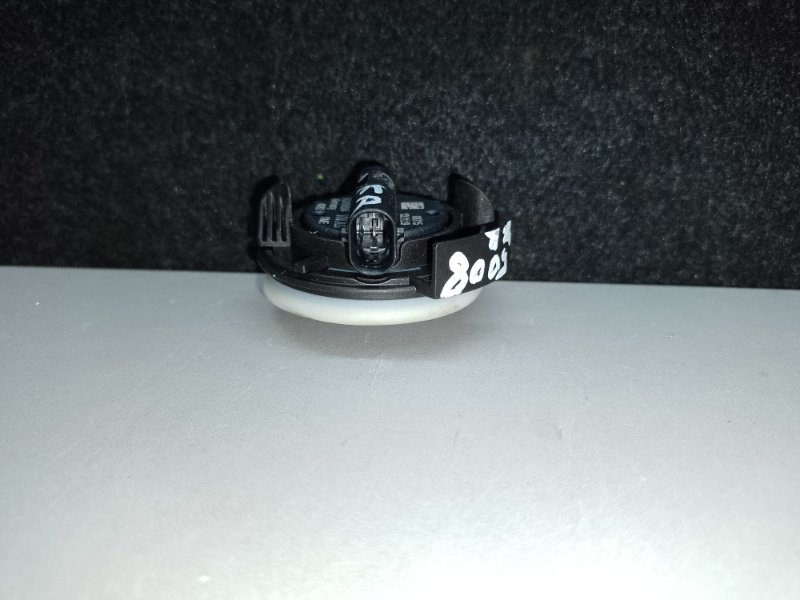 Датчик удара передний правый VOLKSWAGEN JETTA USA 18- DJXA 1.4