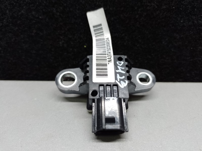 Датчик удара передний правый NISSAN X-TRAIL/ROGUE T32 13-20 2015 2.5 QR25DE 98836-3TA5B Б/У