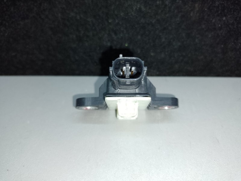 Датчик удара передний правый NISSAN X-TRAIL/ROGUE T32 13-20 2.5 QR25DE