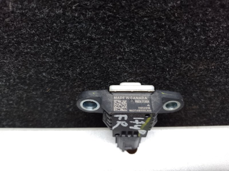 Датчик удара передний правый SENTRA B17 12-21 2018 1.8 MRA8DE Датчик удара передний правый SENTRA B17 12-21 2018 1.8 MRA8DE