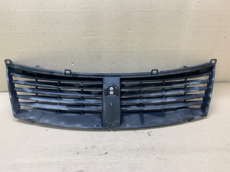 Решетка радиатора SUZUKI KIZASHI 09-14 2011 J24B 71745-57L00 Б/У